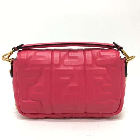 FENDI Pink Shoulder Bag - Picture 2 of 16